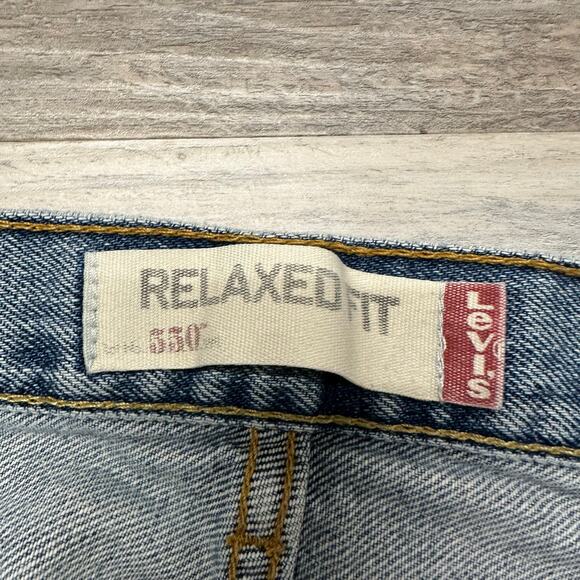 Levis 550 Faded Mid Wash Blue Mens 38x32 Relaxed Fit Straight Leg Jeans Red Tab - Picture 4 of 13